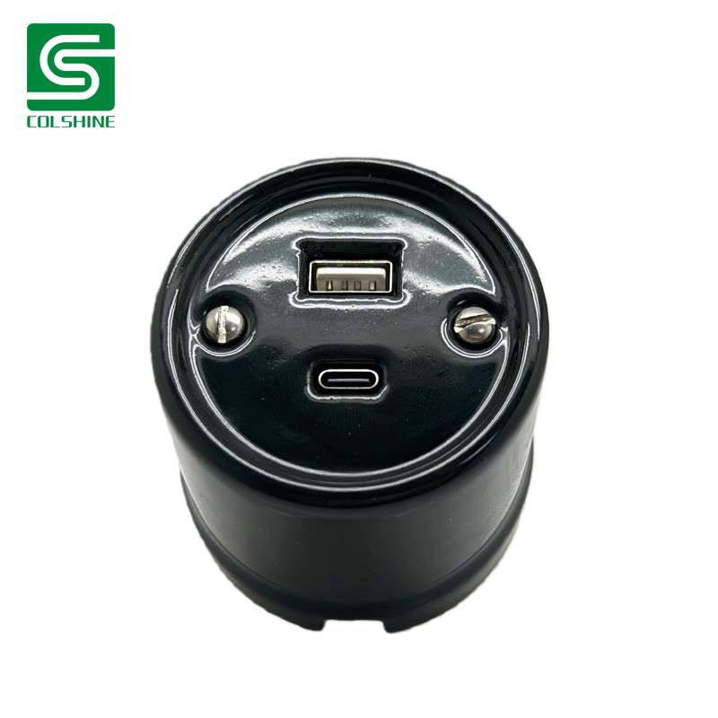 ceramic dual USB outlet 2_1761898673475252.jpg ceramic dual USB outlet 2.jpg